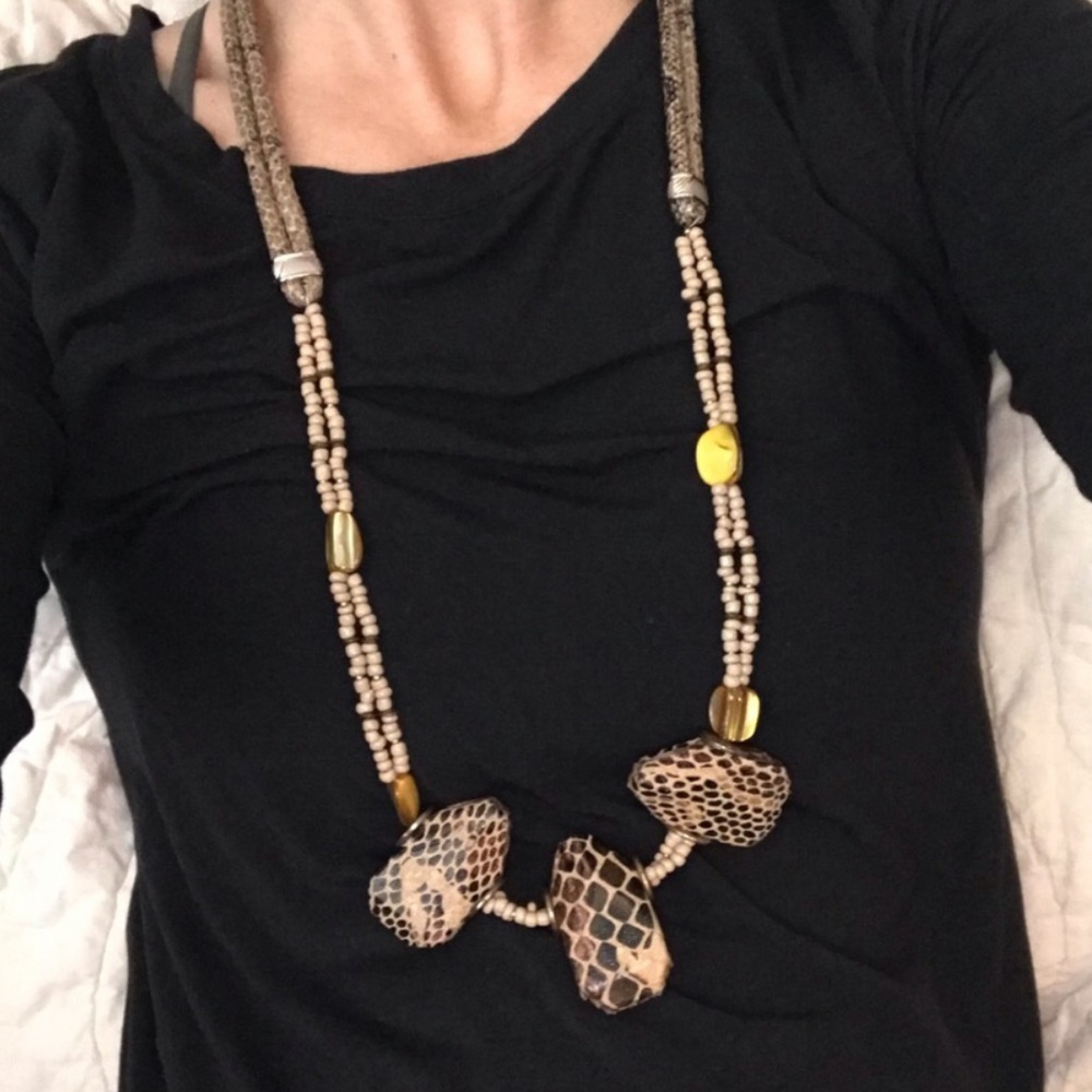 print necklace